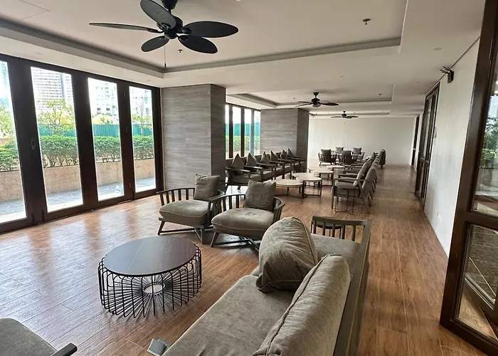 Apartment Modern One Bedroom With Balcony Near It Park *