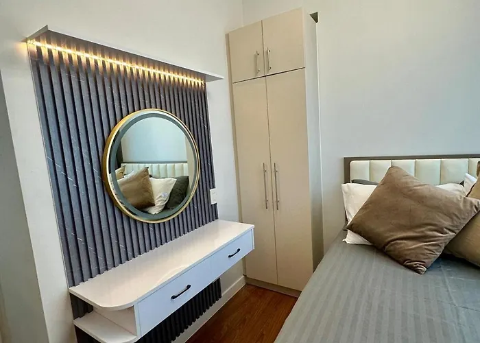 Modern One Bedroom With Balcony Near It Park *