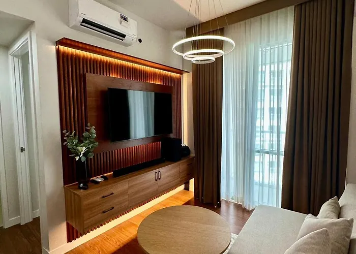 Modern One Bedroom With Balcony Near It Park * Cebu